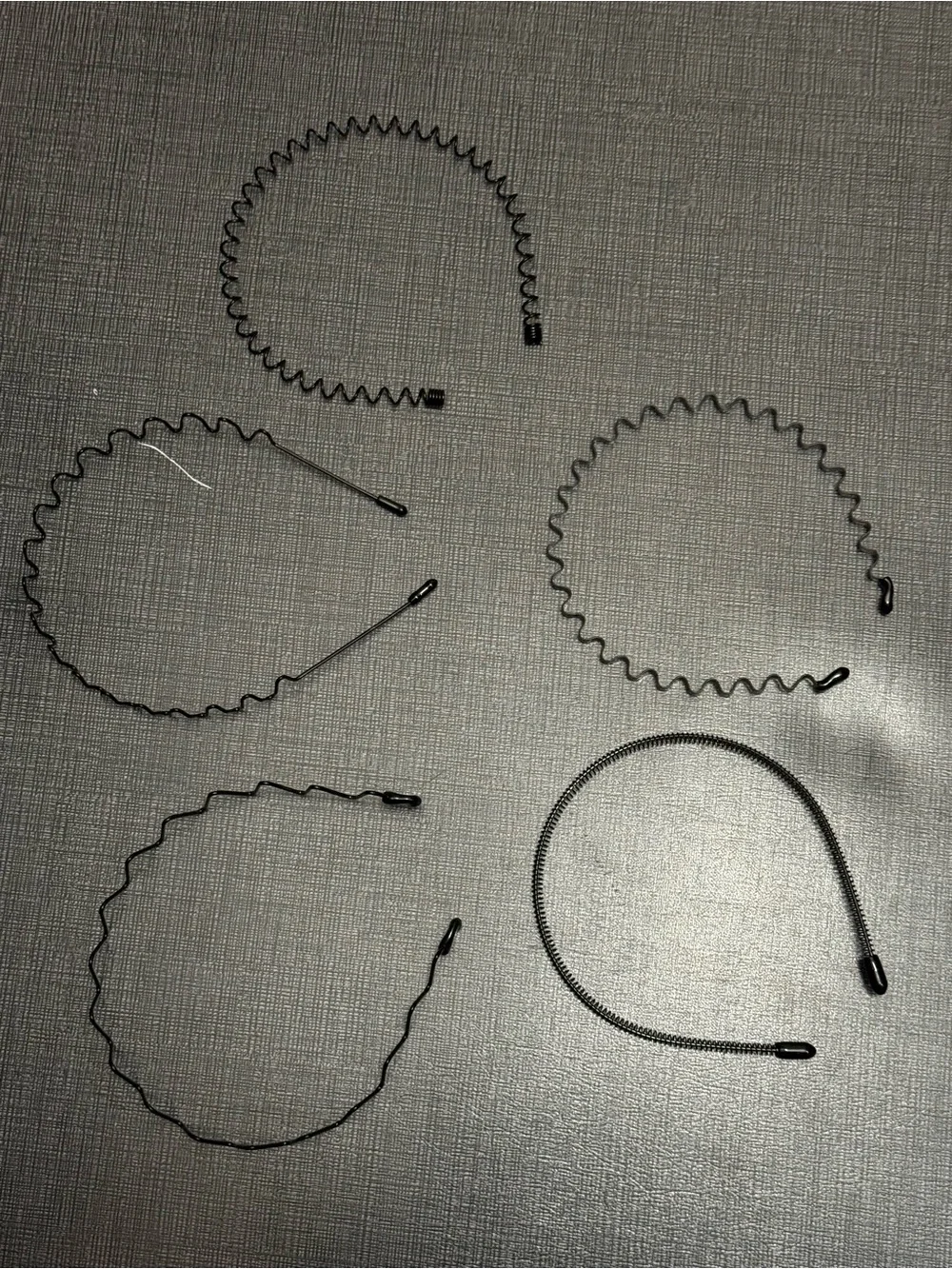 Set of 5 Black Metal Wave Headbands
